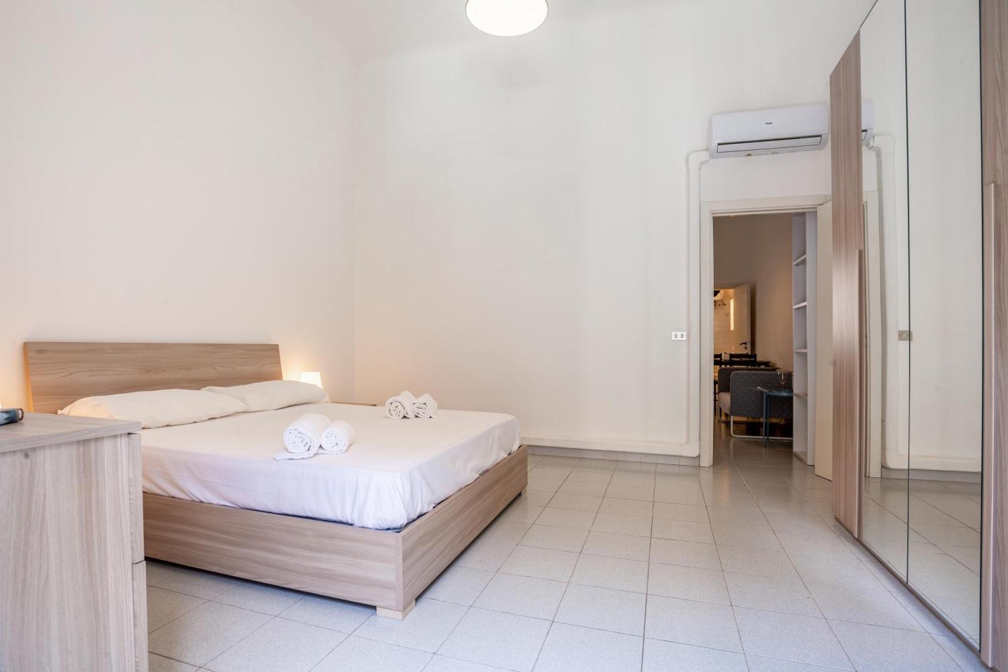 Vgm Iolanda Apartment Bari